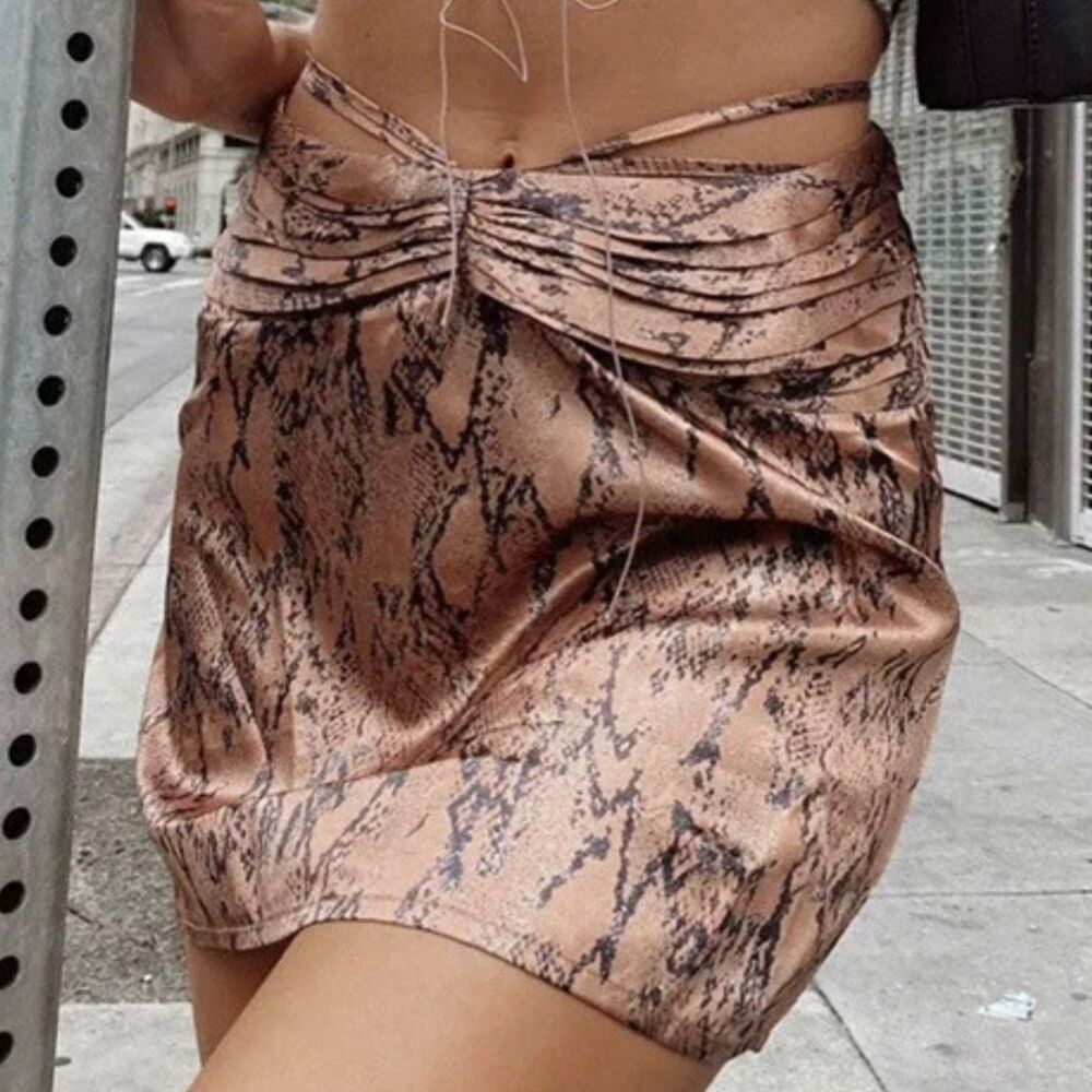 NWT Princess Polly snakeskin print mini skirt silky satin size 4